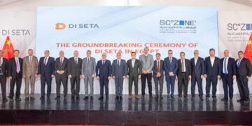 وضع حجر الأساس لمشروع “دي سيتا” الصينية للإكسسوارات والملابس الجاهزة بالقنطرة غرب باستثمارات 40 مليون دولار للمرحلة الأولى