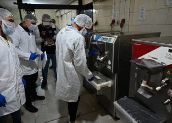 وزير الصناعة: لجنة من الوزارة لمعاينة مصانع شركة “بلبن”