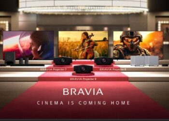 السينما في راحة منزلك: سوني تطلق BRAVIA®️ جهاز العرض 7 المزود بمعالج إكس آر™️ (VPL-XW5100ES)