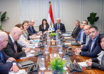 اقتصادية قناة السويس تعلن الإطلاق الرسمي لبعض خدمات الشباك الواحد الرقمية لمستثمريها