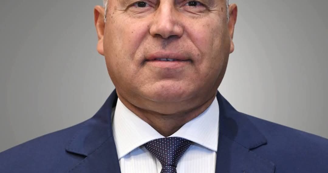 وزير النقل يوجه قيادات هيئة السكك الحديدية بتوفير أماكن في رحلات العودة إلى القاهرة