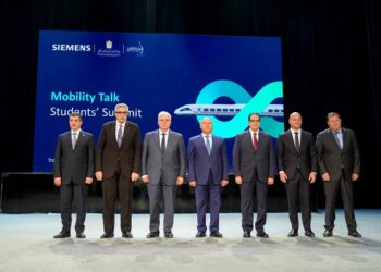 سيمنس موبيليتي تطلق أول ملتقى طلابي في مصر للتوظيف في قطاع السكك الحديدية: “Mobility Talk”