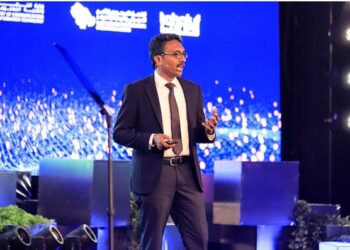 “زوهو كريتور” يدمج الذكاء الاصطناعي بأدوات مطوّري تطبيقات التعليمات البرمجية المنخفضة في المنطقة