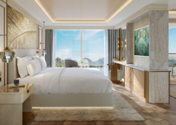 “والدورف أستوريا” تستعد لإطلاق تجربة استثنائية جديدة على نهر النيل