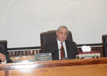 محافظ الغربية ورئيس البورصة المصرية يفتتحان الدورة الثانية عشر لمؤتمر “البورصة للتنمية”