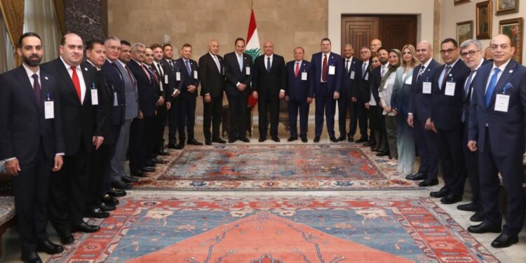 الرئيس جوزيف عون: مصر ولبنان شريكان في المصير.. والجمعية المصرية اللبنانية ركيزة للتكامل بين البلدين