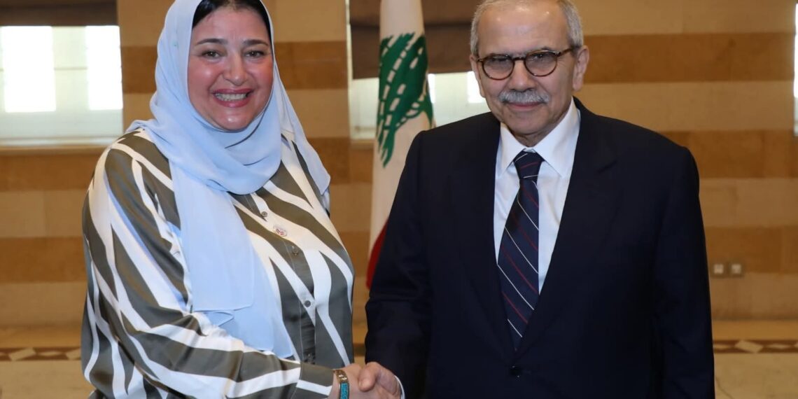 رئيس “العربي لسيدات الأعمال” تقترح إنشاء منطقة صناعية لبنانية في مصر