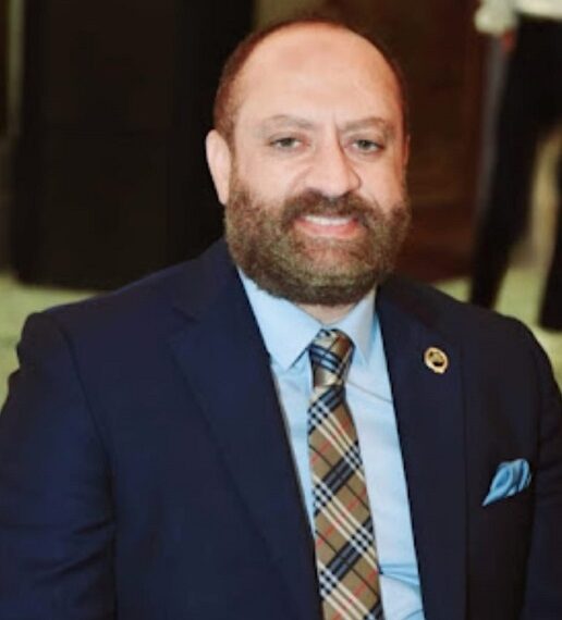 مهندس على زين: طرح وحدات صناعية كاملة التجهيزات يأتى في ضوء الاستراتيجية الوطنية للصناعة 2030