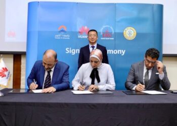 هواوي توقّع ثلاث مذكرات تفاهم مع جامعات الأزهر والمصرية الروسية و6 أكتوبر