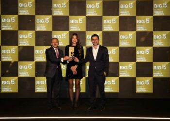 فوز مشروع طاقة عربية أكبر محطة تحلية مياه بالطاقة الشمسية في مصر بجوائز الاستدامة