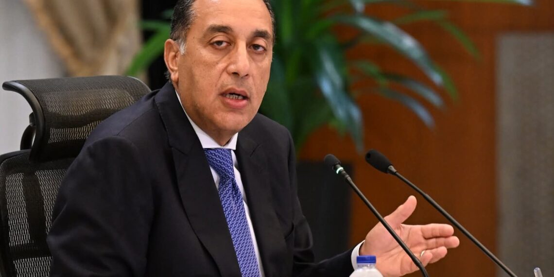 رئيس الوزراء يُشكل “لجنة أزمات” برئاسته لمتابعة تداعيات العمليات العسكرية الإيرانية ـ الاسرائيلية