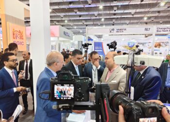 “بايو وادي” تطلق أول أجهزة مراقبة مرضى بتكنولوجيا مصرية.. وتصنع بمكون محلي بنسبة 70%