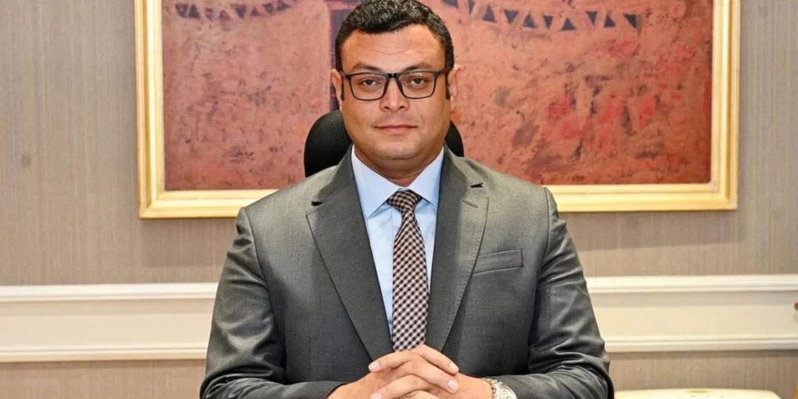 وزير الإسكان يُصدر 17 قرار إزالة لمخالفات بناء وتعديات بعدة مناطق بمدينة السادات