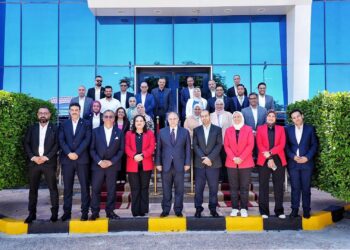 رئيس هيئة الدواء المصرية يتفقد مصانع «فيتابيوتكس مصر» و«الجيلاتينية» بمدينة برج العرب الجديدة