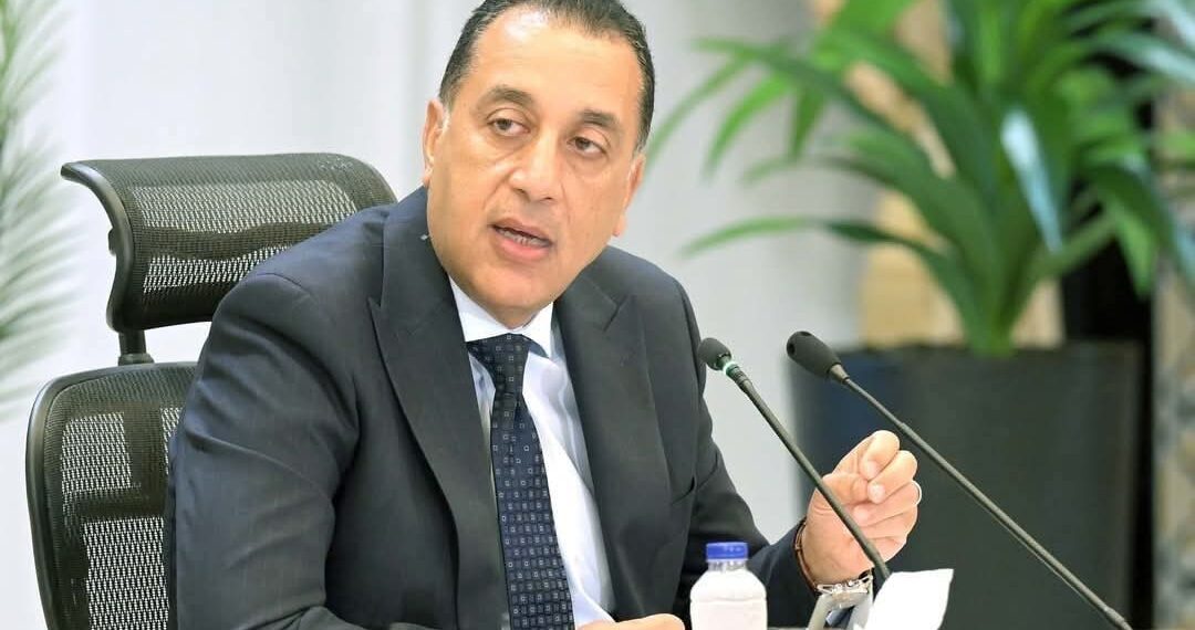 مدبولي يتفقد المشروعات التنموية والخدمية بالعلمين الجديدة ورأس الحكمة والضبعة