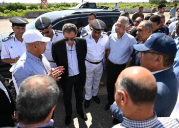 وزارة النقل: غلق كلي مؤقت للإتجاه القادم من تقاطع الإقليمي مع الاسكندرية الصحراوي وحتي تقاطع الاقليمي مع طريق السويس الصحراوي لمدة أسبوع