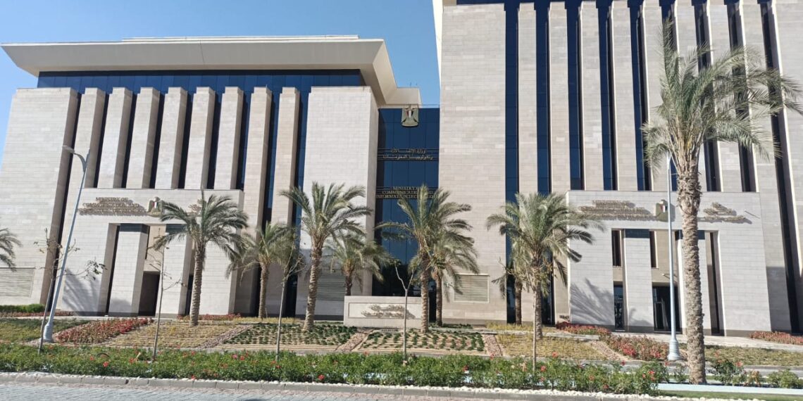 وزارة الاتصالات تؤكد: تصريحات الدكتور عمرو طلعت حول زيادة كفاءة الإنترنت