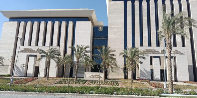 وزارة الاتصالات تؤكد: تصريحات الدكتور عمرو طلعت حول زيادة كفاءة الإنترنت