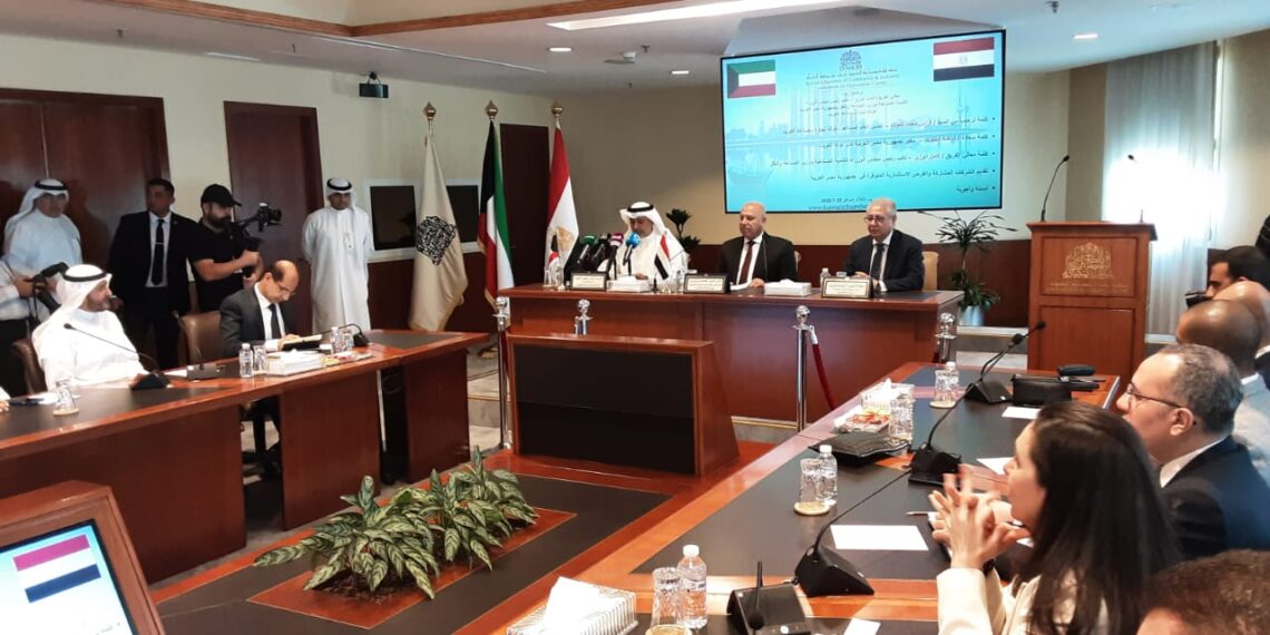  وزير الصناعة والنقل يشارك في الملتقى الاستثماري المصري الكويتي بمقر غرفة تجارة وصناعة الكويت