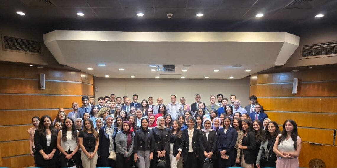 افتتاح معسكر شباب الجامعات العربية التابع لجامعة الدول العربية بالأكاديمية