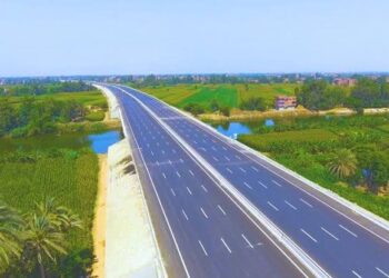 الرئيس السيسي يوجه بغلق الطريق الدائري الإقليمي