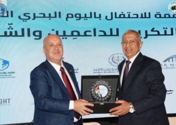 رئيس الأكاديمية العربية يشارك في اليوم البحري الأردني التاسع