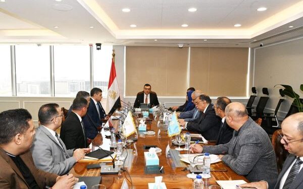 تنفيذ 1526 وحدة سكنية و232 وحدة تجارية بـ66 عمارة بمدينة بورفؤاد