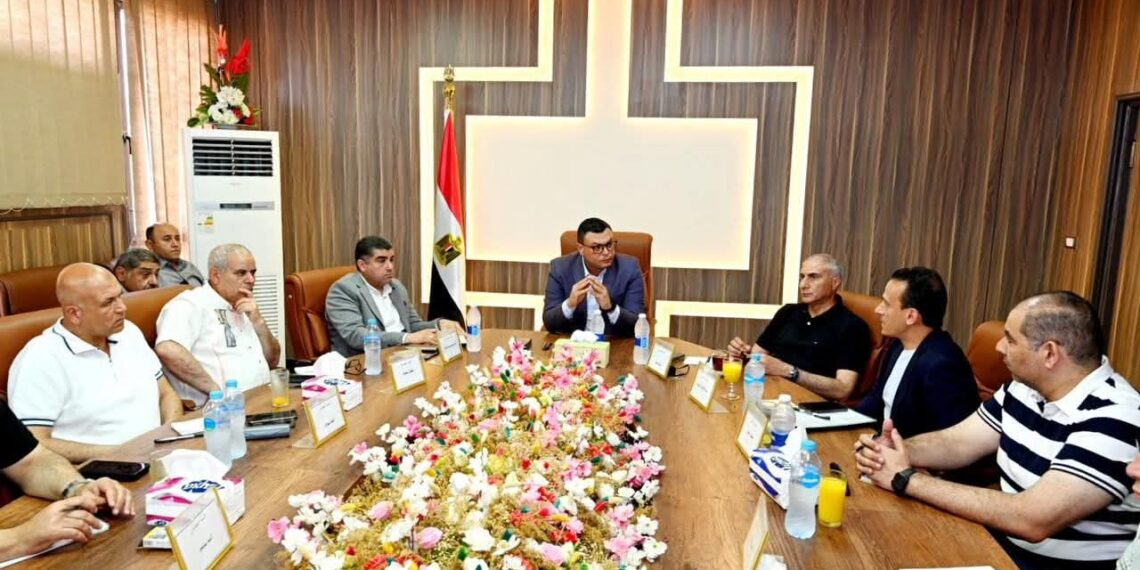 وزير الإسكان يبحث موقف الاستثمارات بمدينة برج العرب حتى نهاية يونيو الماضي