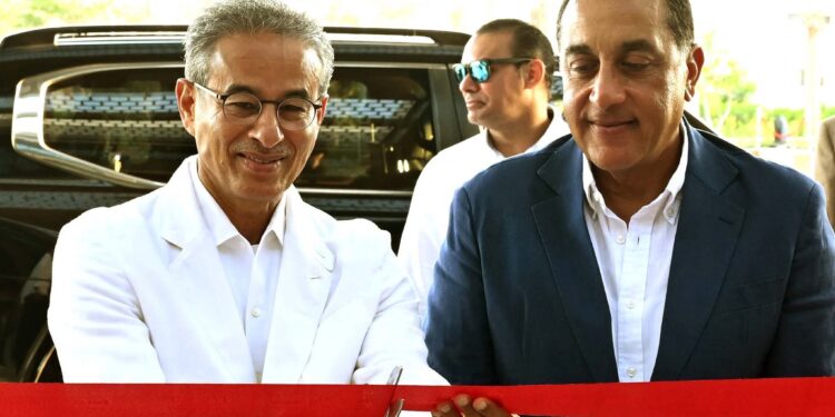 رئيس الوزراء يشهد افتتاح “إعمار مصر” لفندق “Palace Beach Resort Marassi ” في “مراسي الساحل الشمالي”