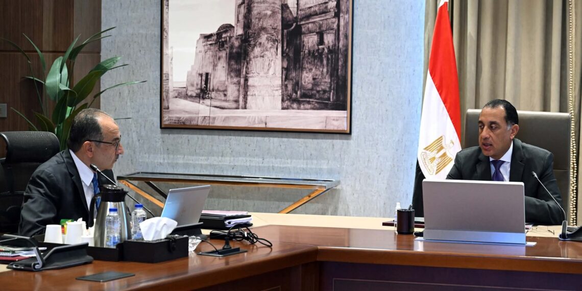 الانتهاء من أعمال تطوير المرحلة الثانية لمصانع الغزل والنسيج أكتوبر القادم و الثالثة أبريل العام المقبل