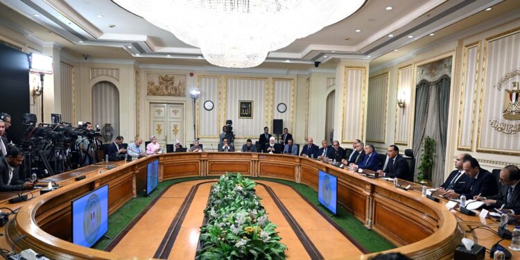 الأوكازيون الصيفي بدأ 4 أغسطس الجاري بمشاركة أكثر من 1600 محل لتقديم خصومات تبدأ من 10% إلى 50%