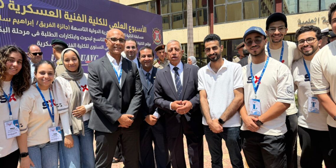 طلاب الأكاديمية العربية يحققون إنجازًا عالميًا في مسابقة الطائرات بدون طيار