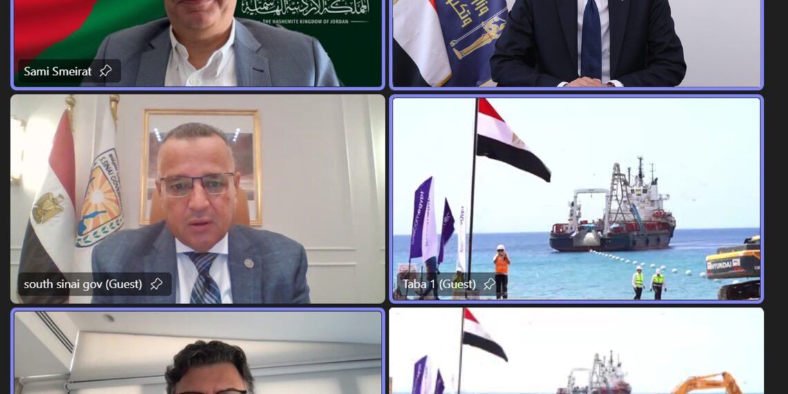 وزير الاتصالات المصري و وزير الاقتصاد الرقمى والريادة الأردنى يشهدان عملية إنزال الكابل البحرى عالى السعة “كورال بريدج” فى مدينة طابا
