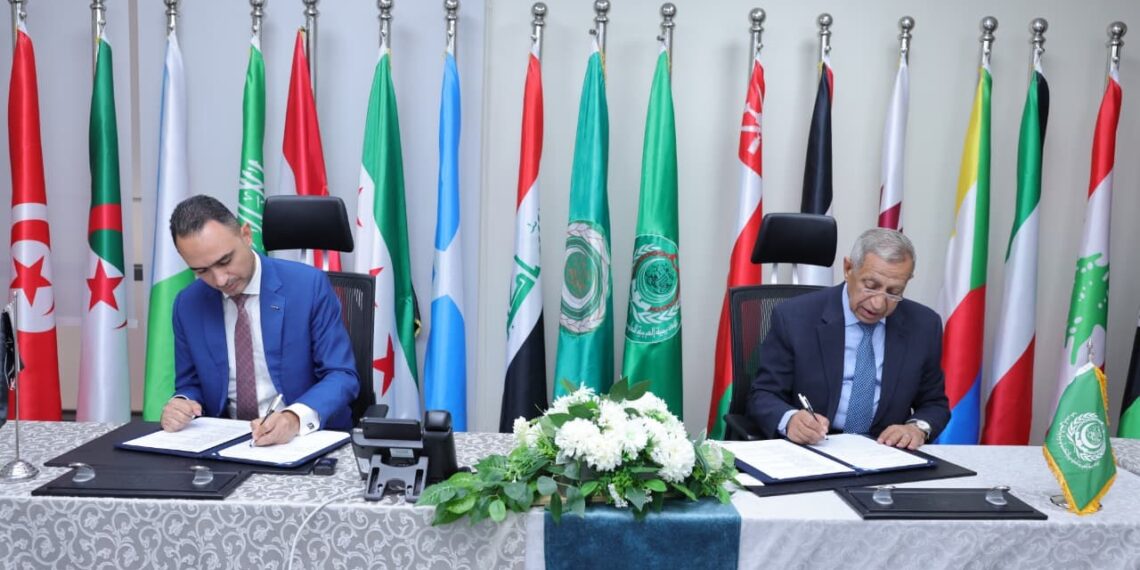 نيسان مصر والأكاديمية العربية توقعان مذكرة تفاهم