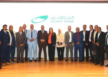 داليا الباز: العاملون هم الثروة الحقيقية لهيئة البريد.. وأي فائض مالي مردوده الأول عليهم