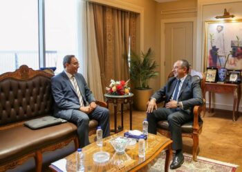 مشروعات عملاقة في مجمع الألومنيوم بنجع حمادي