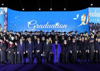 جامعة مصر للمعلوماتية (EUI) تحتفل بتخريج أول دفعة من كليات علوم الحاسب والمعلومات وتكنولوجيا الأعمال والفنون الرقمية والتصميم