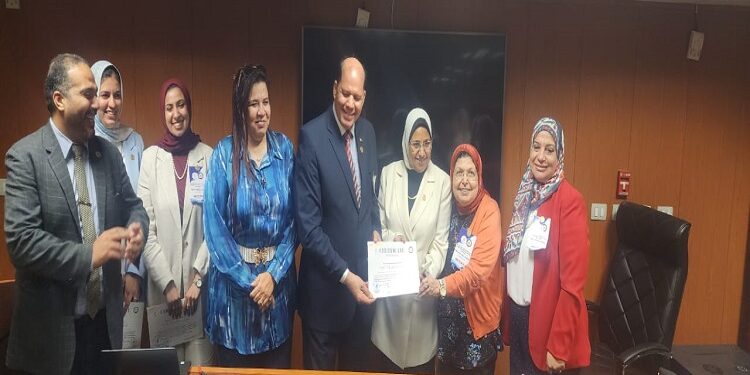 جلسة علمية متميزة عن بيولوجيا الإشعاع وإدارة علاج السرطان بالمؤتمر الدولي السنوي للجمعية المصرية لأبحاث السرطان