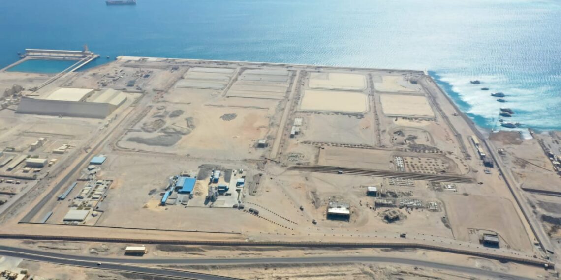 تعرف علي المحطة متعددة الأغراض سفاجا 2 بميناء سفاجا البحري