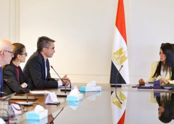 وزيرة التخطيط تلتقي مدير الممارسات للسياسات الاقتصادية بالبنك الدولي