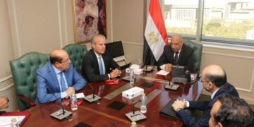 إنشاء مجمع صناعي متكامل لإنتاج الأسمدة العضوية واستخلاص المواد الحرجة والعناصر النادرة من خامات “الكاولين” و”الجلوكونيت “