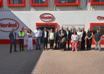 هنكل مصر تستقبل وفدًا من ممثلي كبري الشركات الألمانية بمصنعها في السادس من أكتوبر