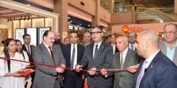 الدكتور شريف فاروق يفتتح معرض سيراميكا ماركت 2025