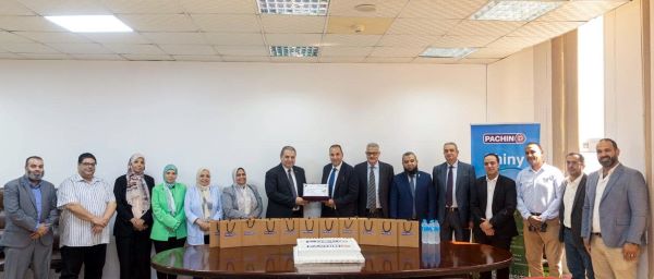المصرية العامة للمواصفات والجودة تسلم أول علامة خضراء للدهانات لشركة باكين