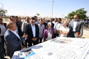 وزير الإسكان يتفقد أعمال تنفيذ وحدات ديارنا بمدينة أكتوبر الجديدة