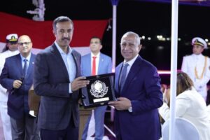 رئيس الأكاديمية العربية يستقبل وزراء من قبرص والبحرين علي متن السفينة عايدة 4