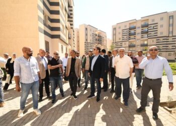 وزير الإسكان يتفقد وحدات المبادرة الرئاسية سكن لكل المصريين