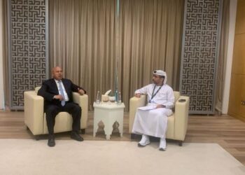 وزير الصناعة والنقل يلتقي الرئيس التنفيذي لمجموعة موانئ أبوظبي