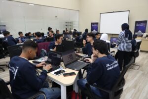 الدكتور عمرو طلعت يتابع مرحلة التصفيات ويلتقي الفرق المشاركة