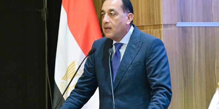 رئيس الوزراء: لولا هذا الإنفاق الذي تم على البنية التحتية في كل المجالات لما كنا نستطيع ولا ننجح في جذب الاستثمارات في قطاعات الصناعة والسياحة والاتصالات وتكنولوجيا المعلومات والزراعة واللوجستيات وكل المجالات الأخرى